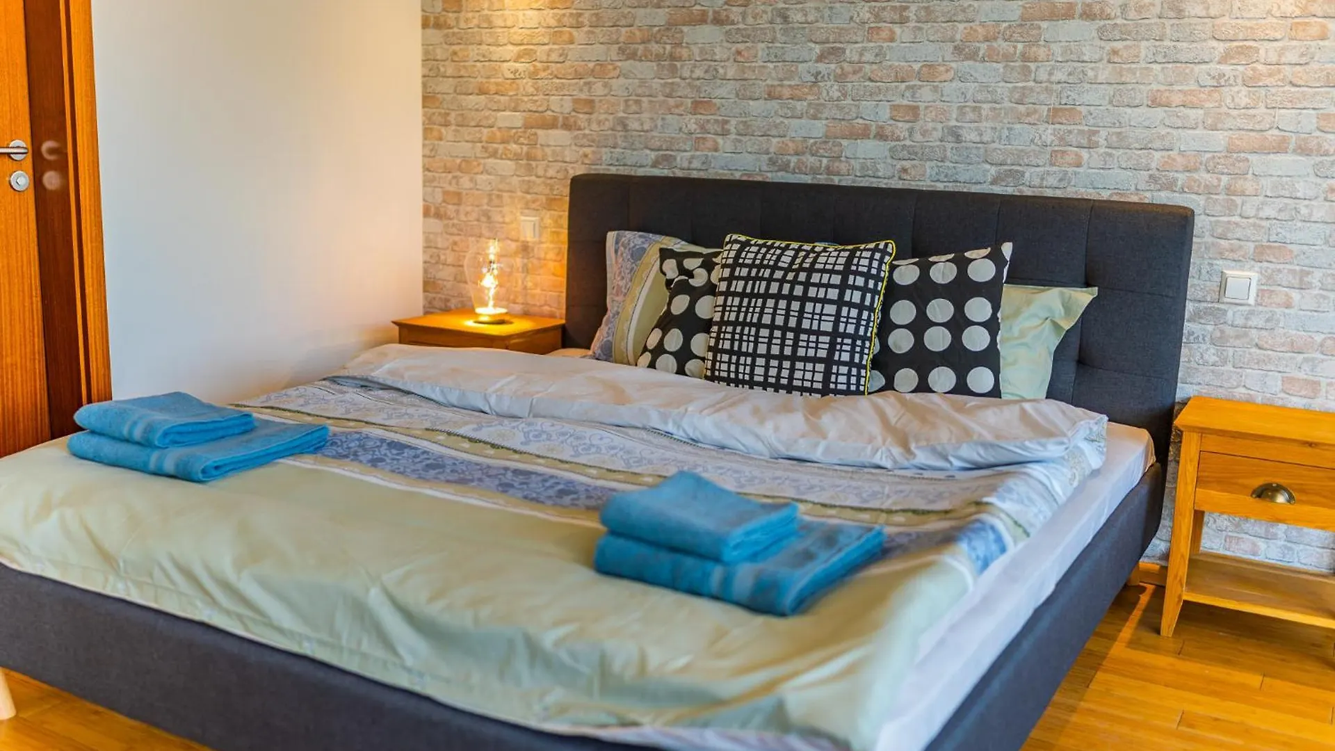 Amazing City View Residences - Penthouse & Apartment Bucarest Rumanía