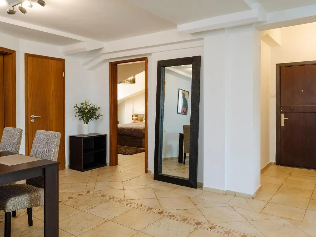 Amazing City View Residences - Penthouse & Apartment Bucarest 0*,